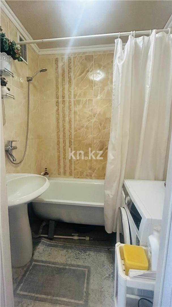 Продажа 4-комнатной квартиры, 76 м² в Караганде - фото 9