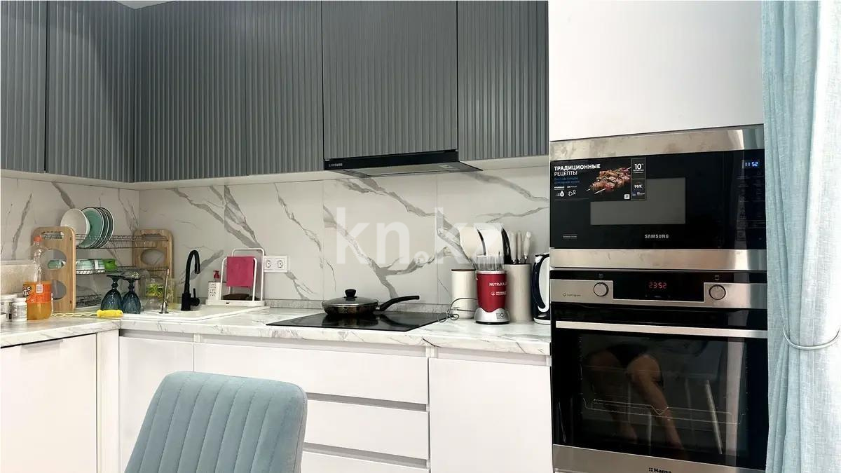 Продажа 2-комнатной квартиры, 63 м², ул. Омарова, дом  21/1 в Астане - фото 2