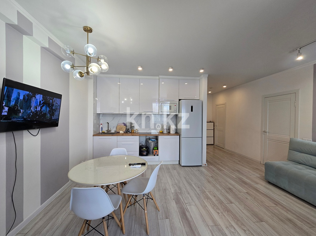 Продажа 2-комнатной квартиры, 65 м² в Алматы