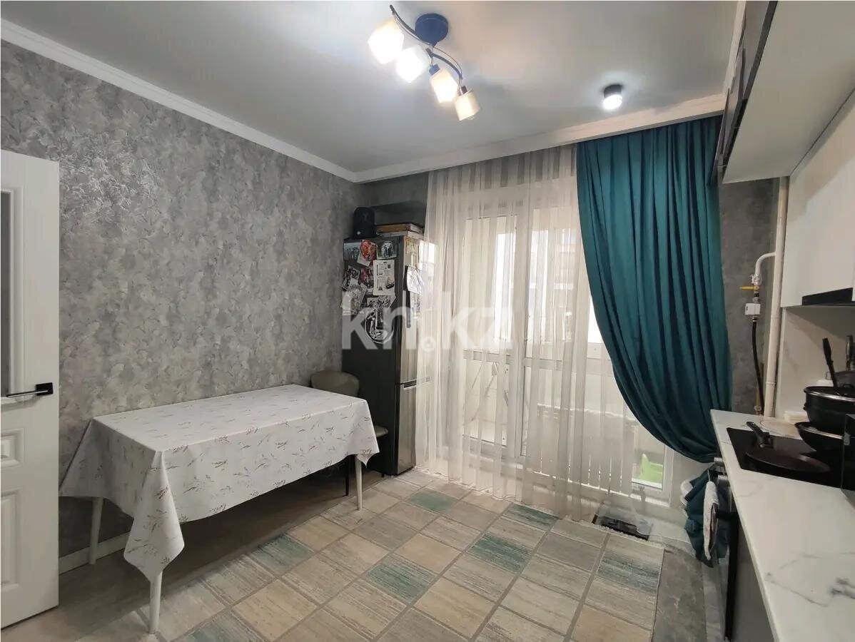 Продажа 2-комнатной квартиры, 65 м² в Алматы - фото 4
