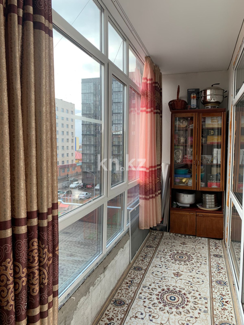 Продажа 2-комнатной квартиры, 61 м², ул. Анжерская в Караганде - фото 3