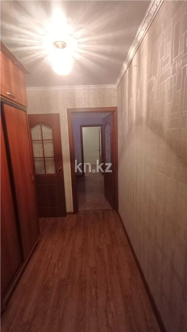 Продажа 3-комнатной квартиры, 56 м², мкр-н 12 в Караганде - фото 9