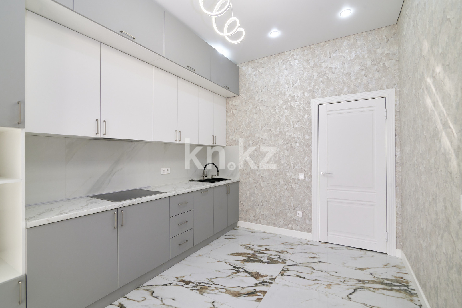 Продажа 3-комнатной квартиры, 80.9 м², ул. Токпанова, дом  20 - ул. Шарля де Голля в Астане - фото 10