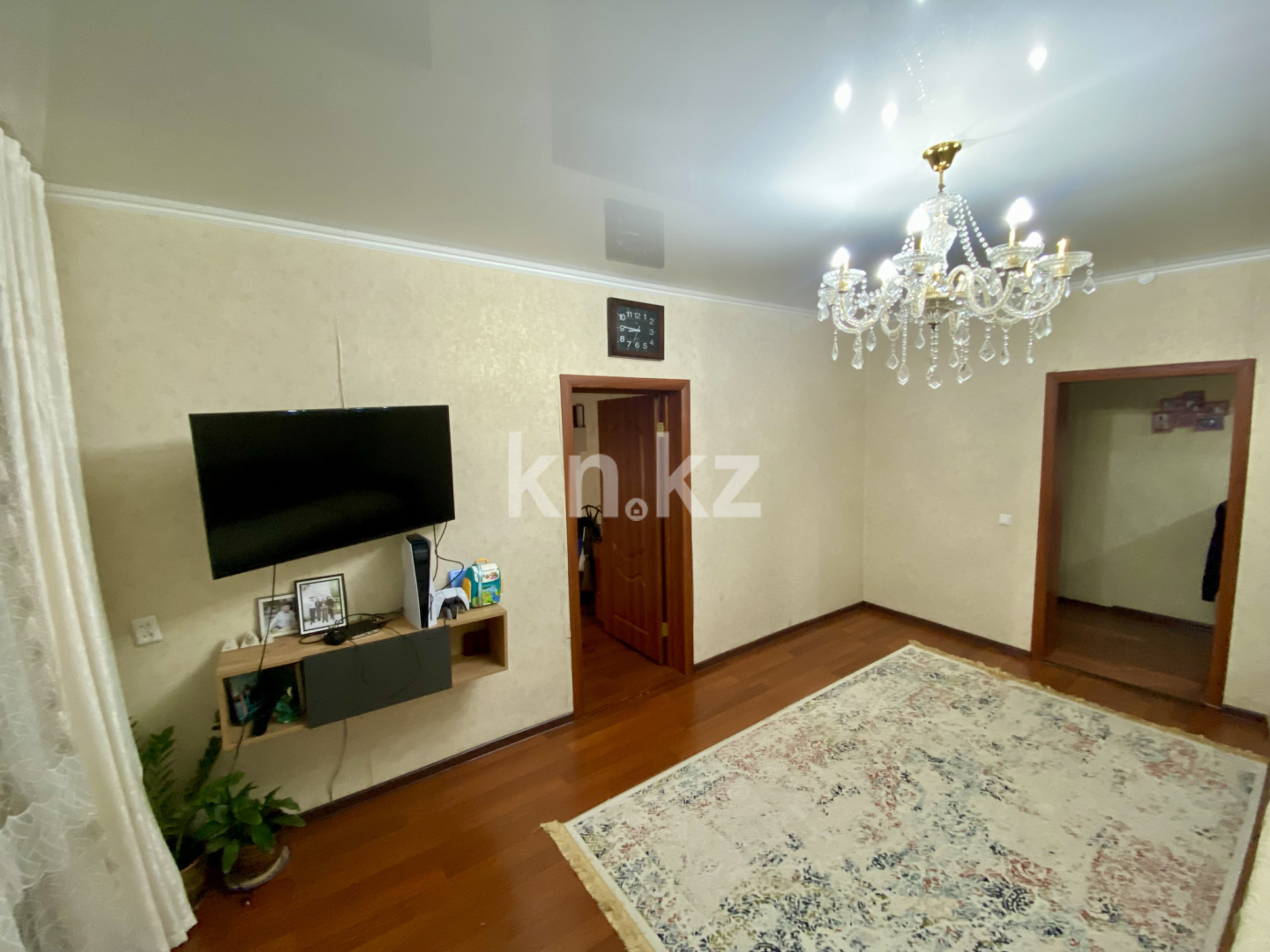 Продажа 2-комнатной квартиры, 47 м², ул. Жакенова в Сарани - фото 3