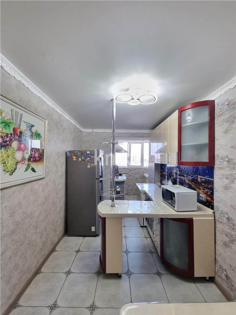 Продажа 4-комнатной квартиры, 90 м², ул. Дюсембекова, дом  4 в Караганде - фото 7