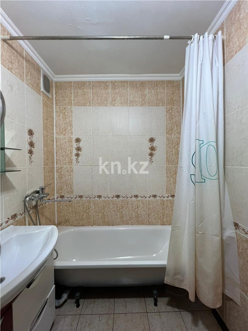 Продажа 2-комнатной квартиры, 54 м², мкр-н Голубые Пруды в Караганде - фото 14