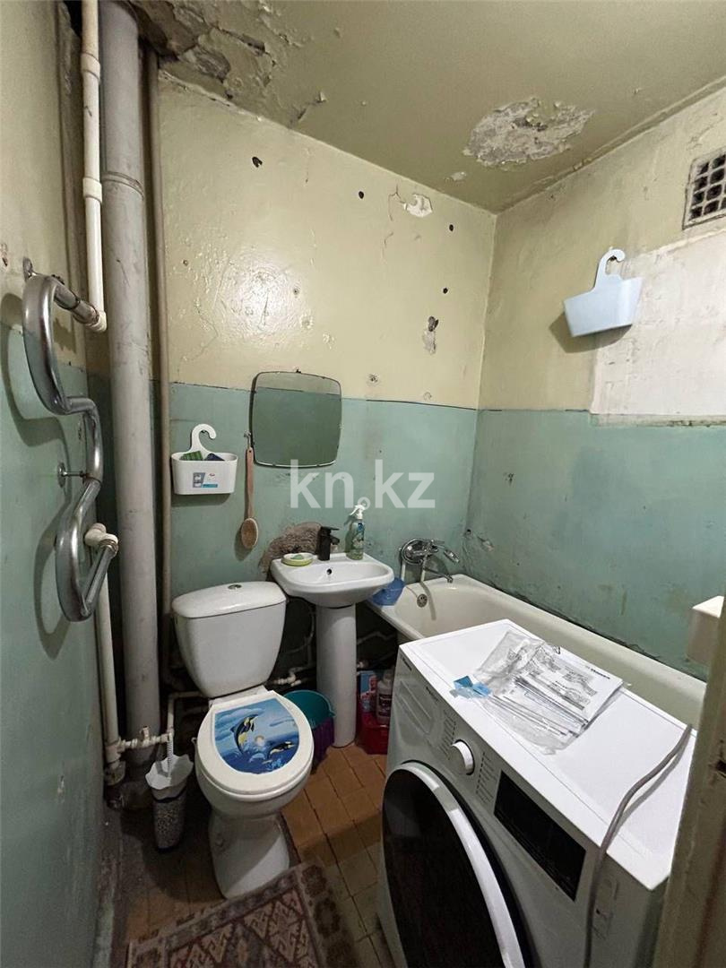 Продажа 3-комнатной квартиры, 58 м², ул. Ерубаева в Караганде - фото 15