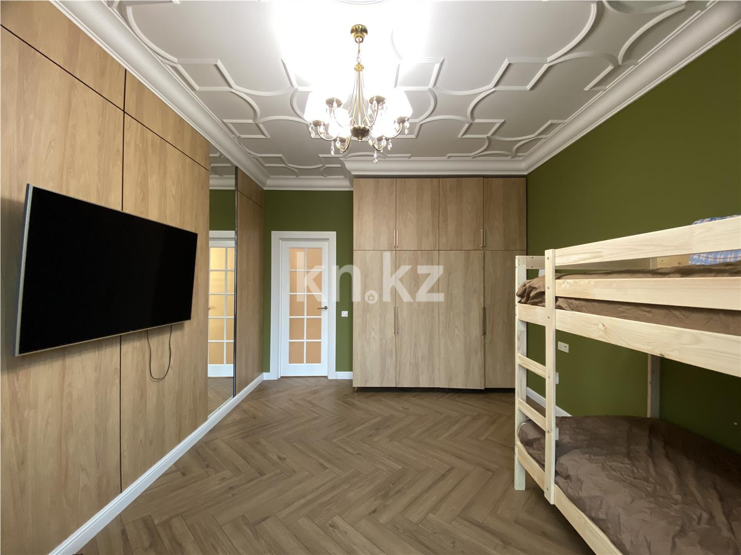 Продажа 4-комнатной квартиры, 132 м², ул. Шарля де Голля в Астане - фото 9