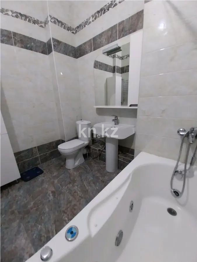 Продажа 3-комнатной квартиры, 101.2 м², пр. Мангилик Ел, дом  22 в Астане - фото 5