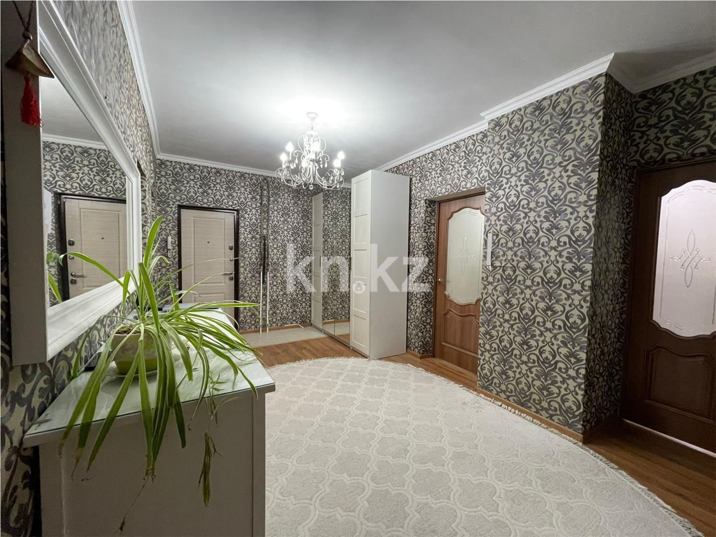 Продажа 3-комнатной квартиры, 130 м² в Караганде - фото 14