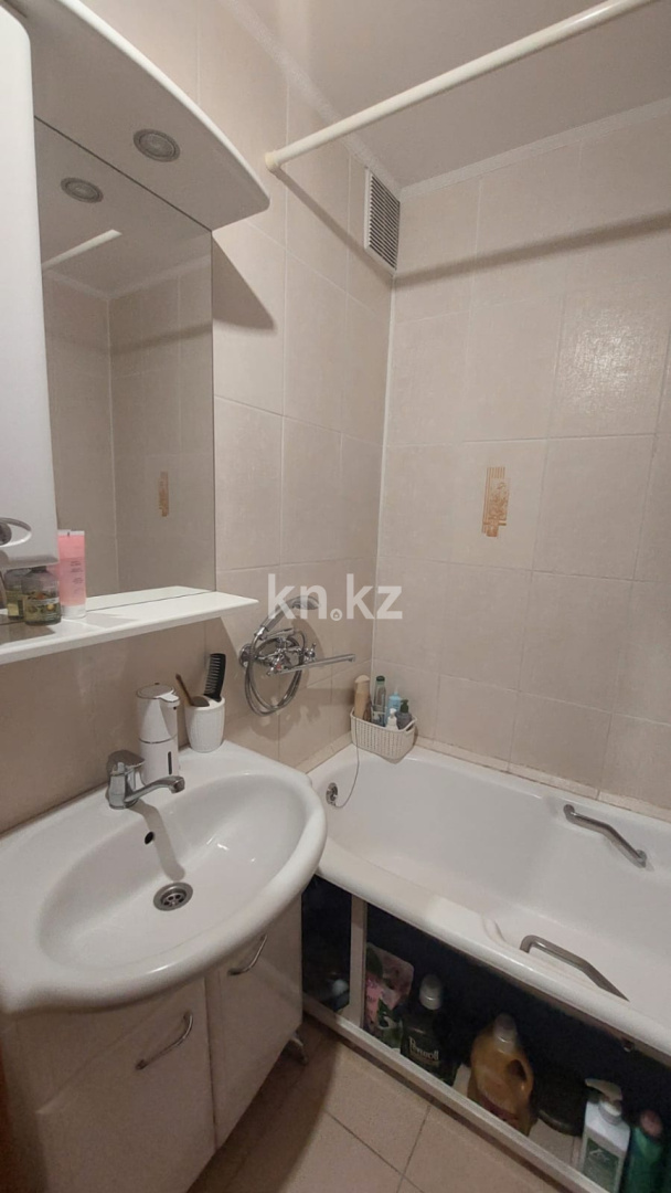 Продажа 3-комнатной квартиры, 63.1 м², ул. Пермитина, дом  11 в Усть-Каменогорске - фото 13