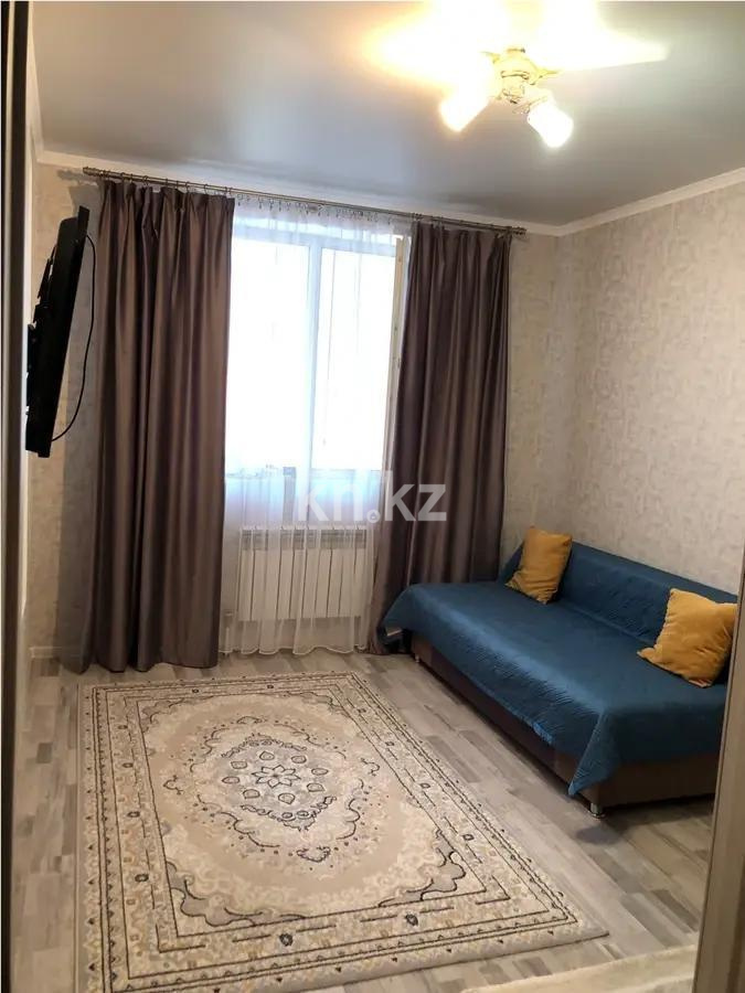 Продажа 1-комнатной квартиры, 39 м², ул. Нажимеденова, дом  19 в Астане