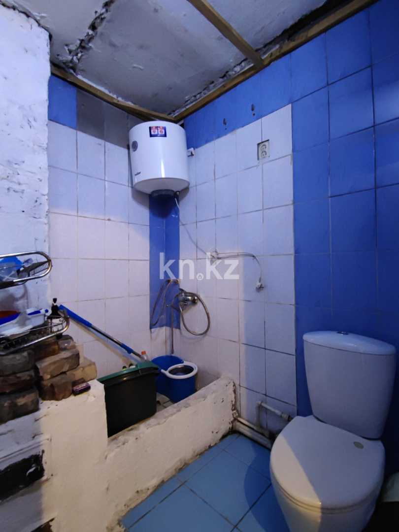 Продажа 2-комнатной квартиры, 42 м², ул. Ишимская, дом  72 в Караганде - фото 16