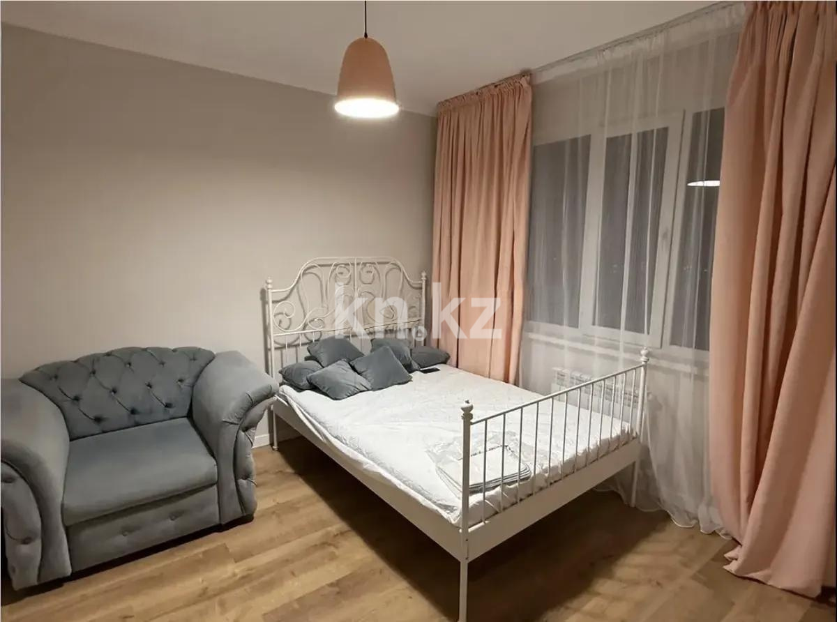 Продажа 3-комнатной квартиры, 70.2 м² в Алматы - фото 2