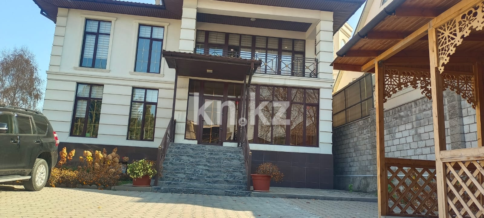 Аренда 9-комнатного дома, 470 м² в Алматы
