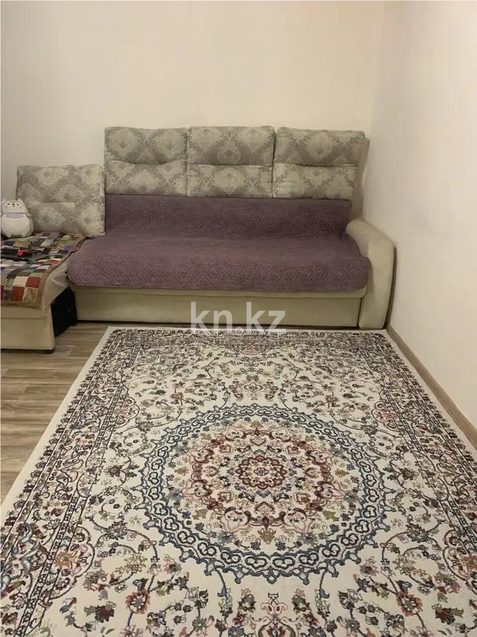 Продажа 1-комнатной квартиры, 37.8 м², пр. Кабанбай батыра, дом  105 в Астане