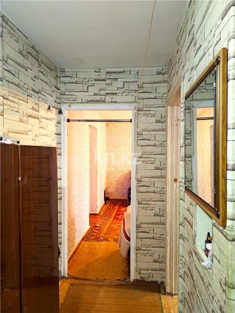 Продажа 3-комнатной квартиры, 59 м², 21 мкр., дом  18 в Караганде - фото 6