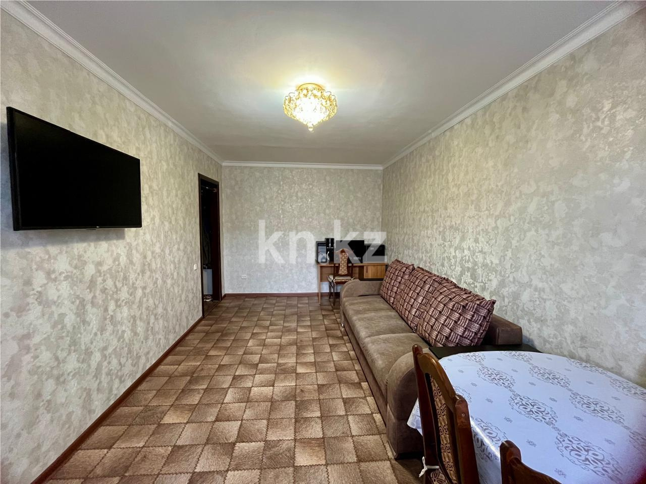 Продажа 2-комнатной квартиры, 45 м², мкр-н Восток-2 в Караганде - фото 2