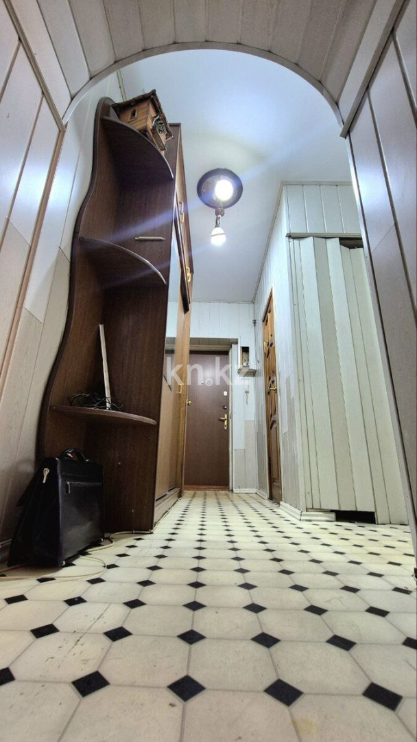 Продажа 2-комнатной квартиры, 55.5 м², ул. Серикова, дом  31 в Алматы - фото 21