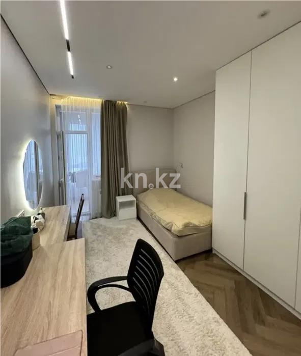 Продажа 3-комнатной квартиры, 128 м² в Алматы - фото 3