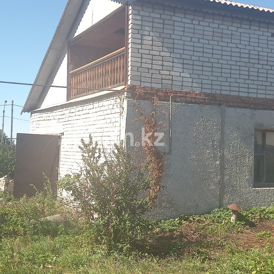 Продажа 8-комнатного дома, 1 м², ул. Степная, дом  25 в Костанае - фото 4