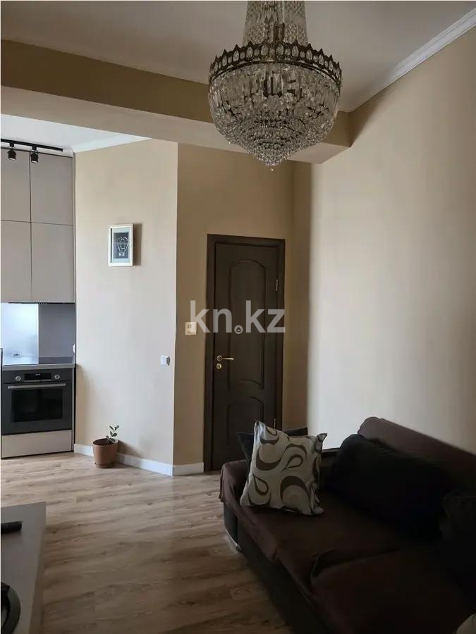 Продажа 2-комнатной квартиры, 50 м², ул. Богенбай батыра, дом  279 в Алматы