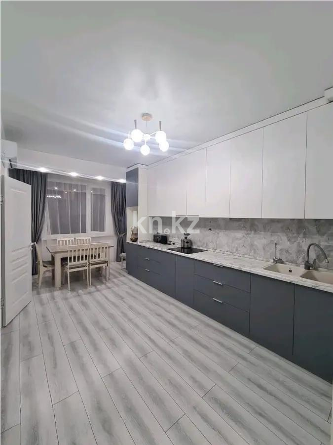 Продажа 3-комнатной квартиры, 73 м², ул. Карасай батыра, дом  326 в Алматы - фото 4