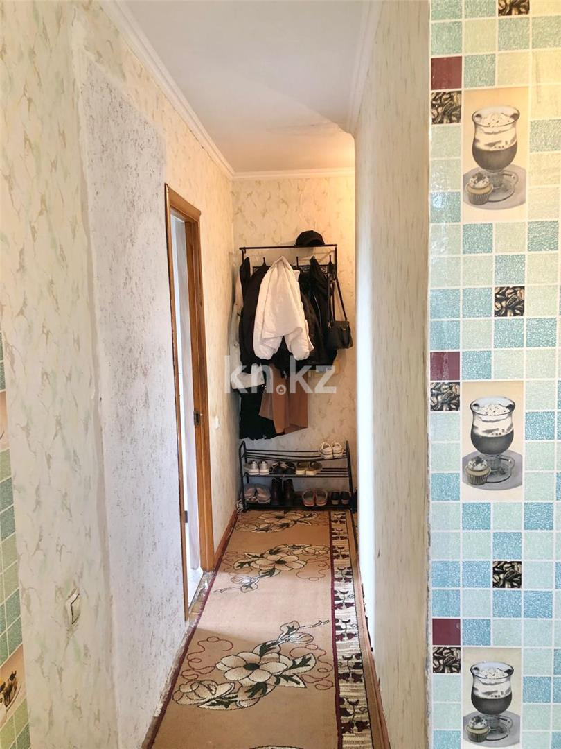 Продажа 1-комнатной квартиры, 30 м², мкр-н 13 в Караганде - фото 7