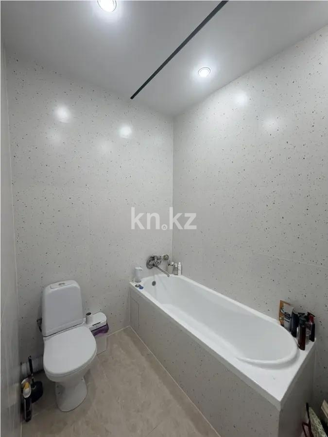 Продажа 1-комнатной квартиры, 40.4 м² в Астане - фото 2