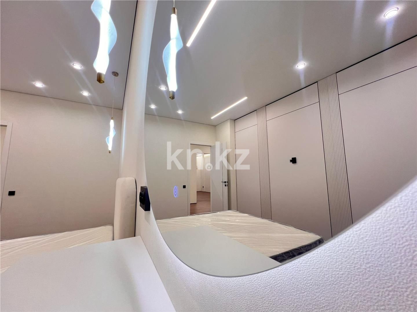 Продажа 3-комнатной квартиры, 88 м² в Караганде