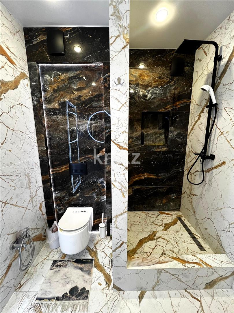 Продажа 6-комнатного дома, 220 м² в Караганде - фото 12