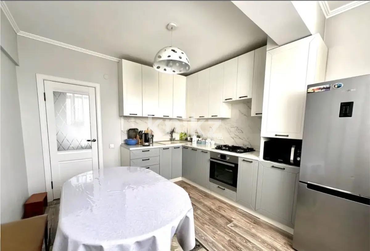 Продажа 3-комнатной квартиры, 81.1 м², мкр-н Мамыр-7, дом  13а в Алматы - фото 3