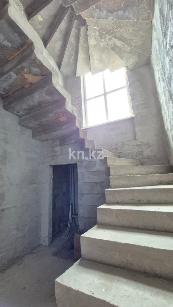 Продажа 7-комнатного дома, 324 м², Куанышкали, дом  22 в Атырау - фото 35