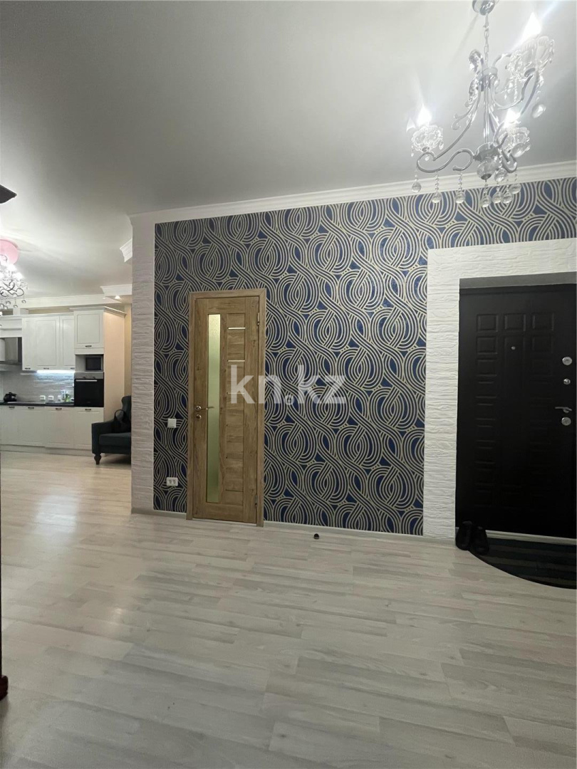 Продажа 3-комнатной квартиры, 80 м², Степной 2 в Караганде - фото 18