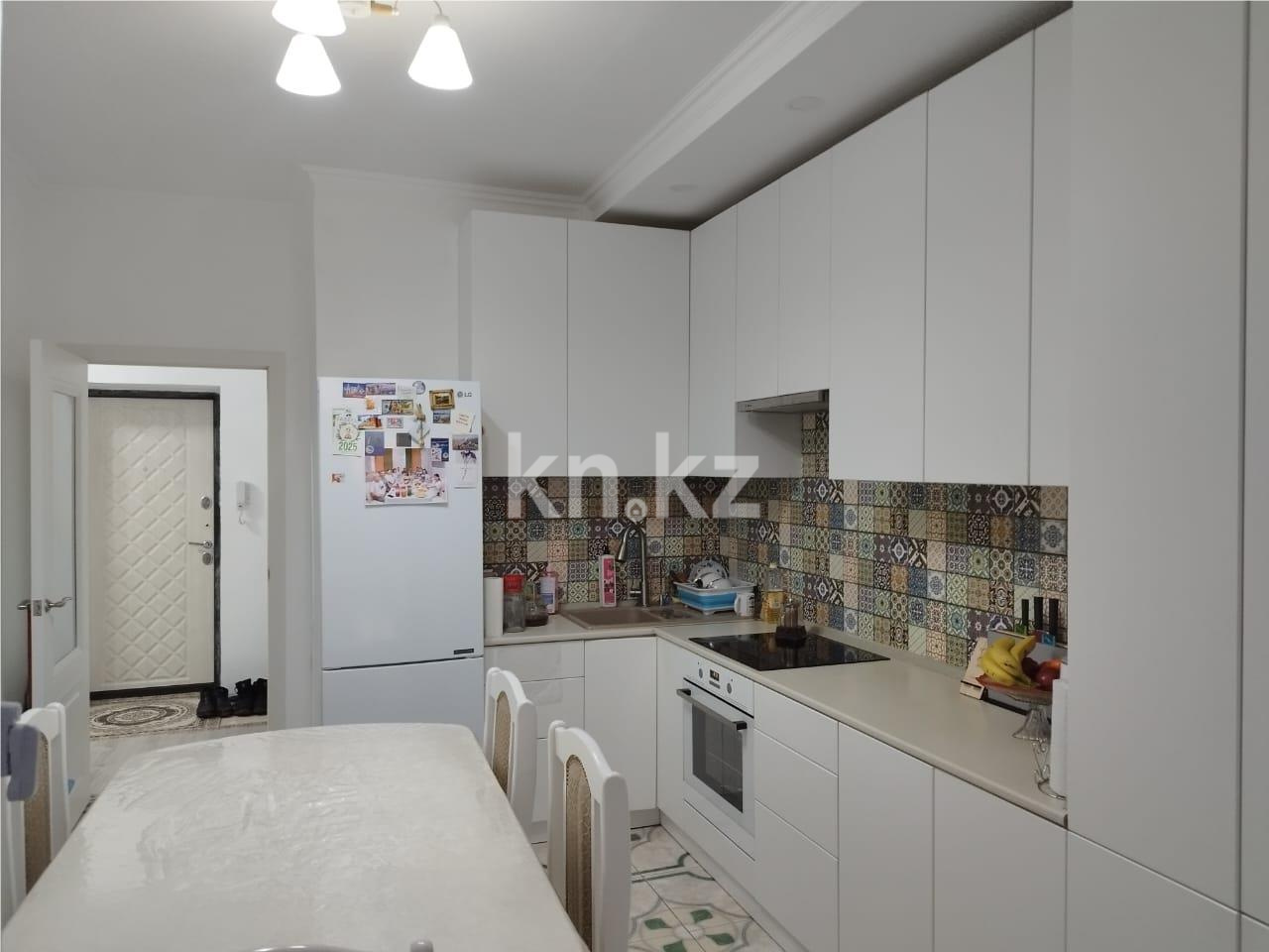 Продажа 2-комнатной квартиры, 59 м², ул. Муканова, дом  49/10 в Караганде - фото 5