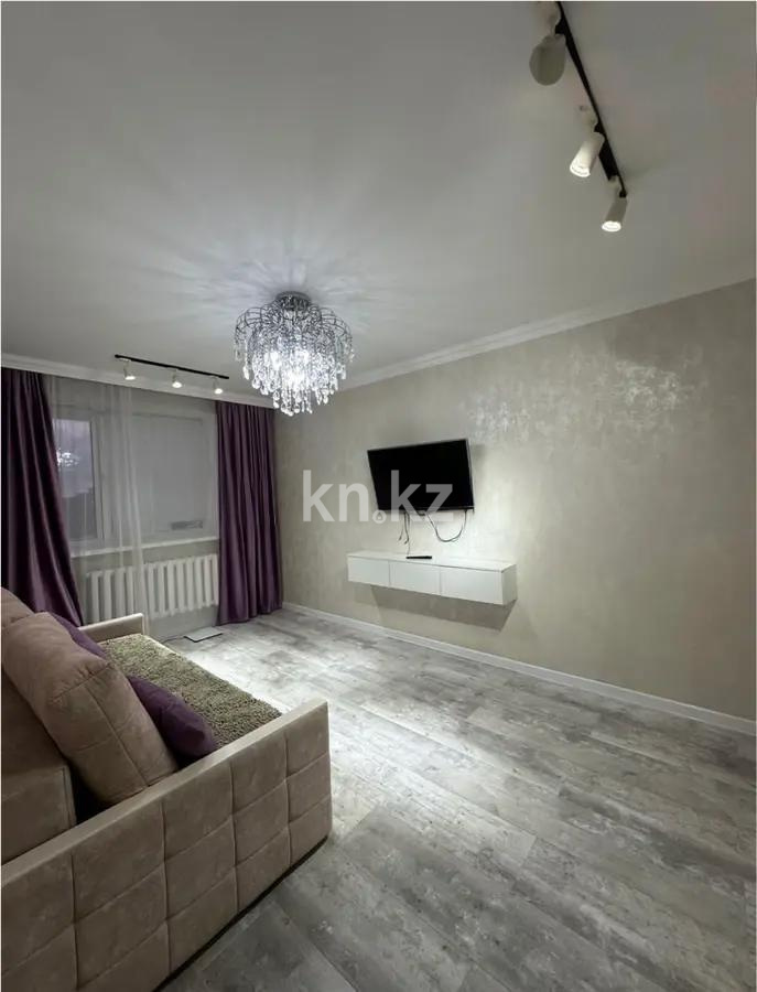 Продажа 1-комнатной квартиры, 37 м², пр. Сарыарка, дом  11 в Астане