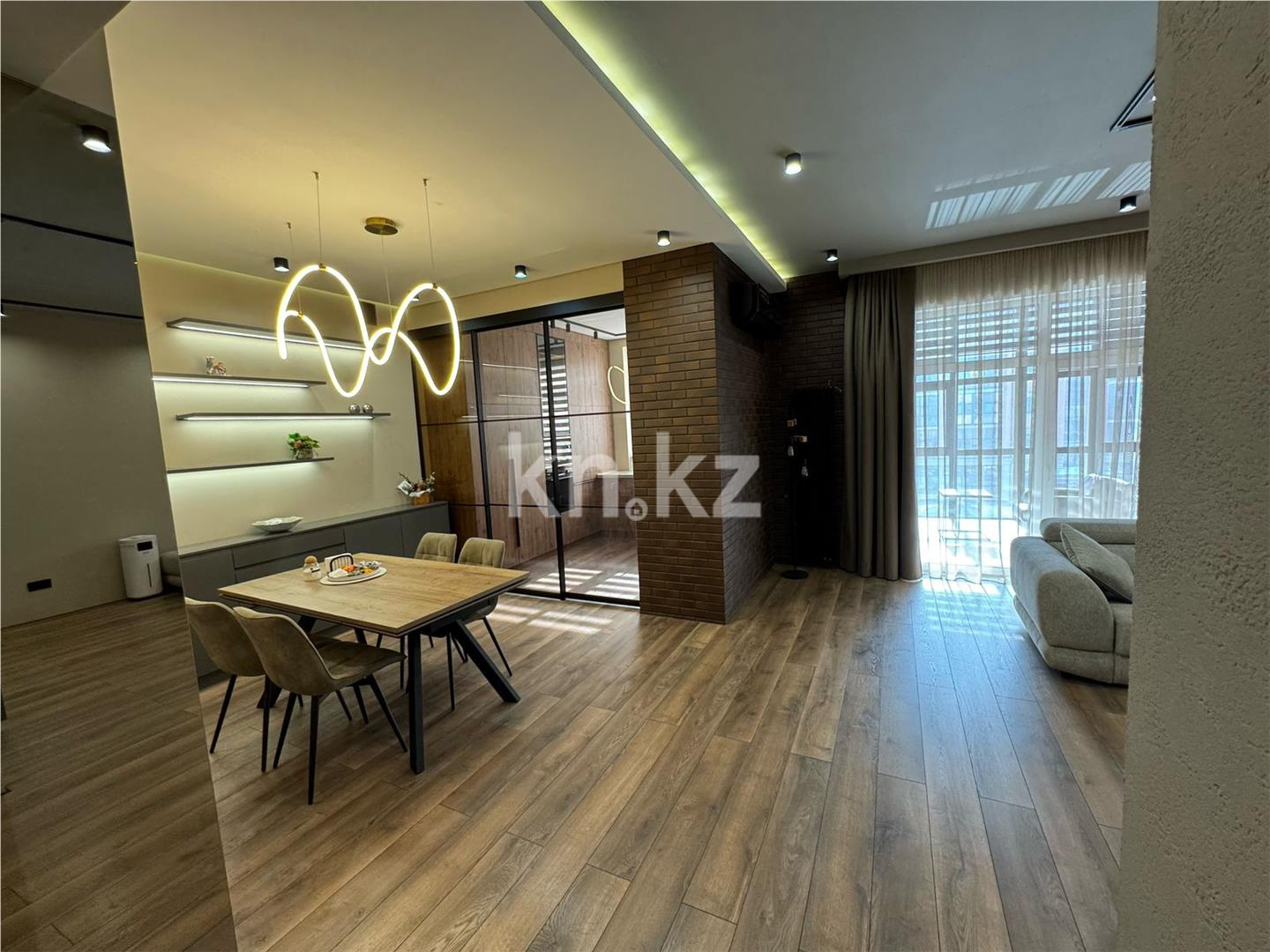 Продажа 4-комнатной квартиры, 142 м² в Караганде - фото 14