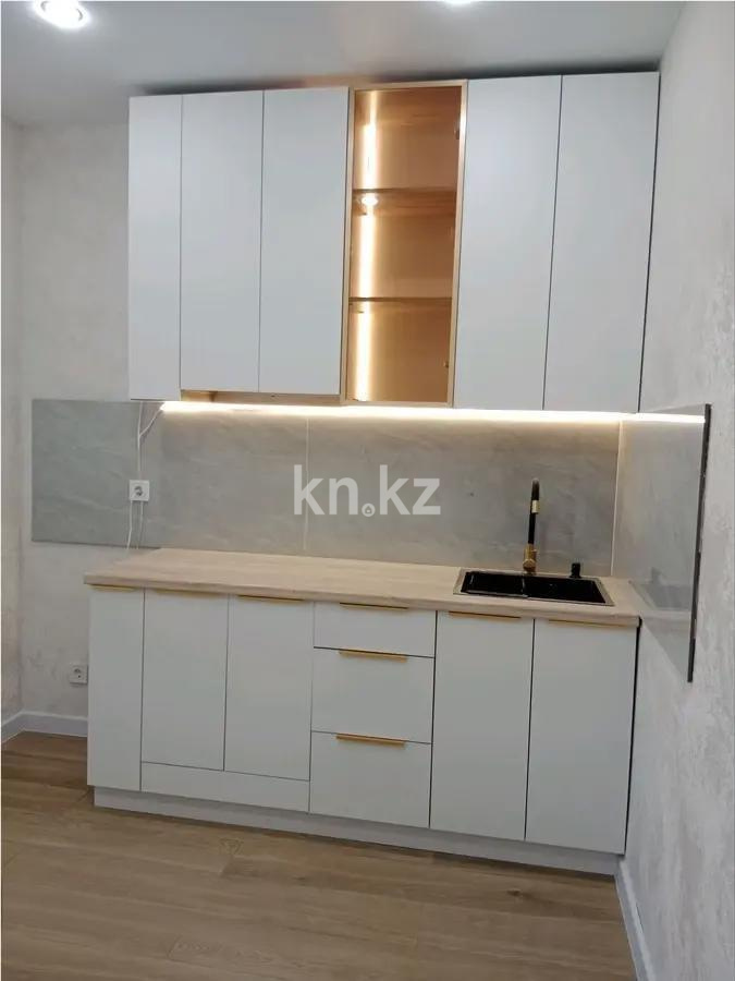 Продажа 1-комнатной квартиры, 35 м², ул. Хусейна бен Талала, дом  41 в Астане - фото 4