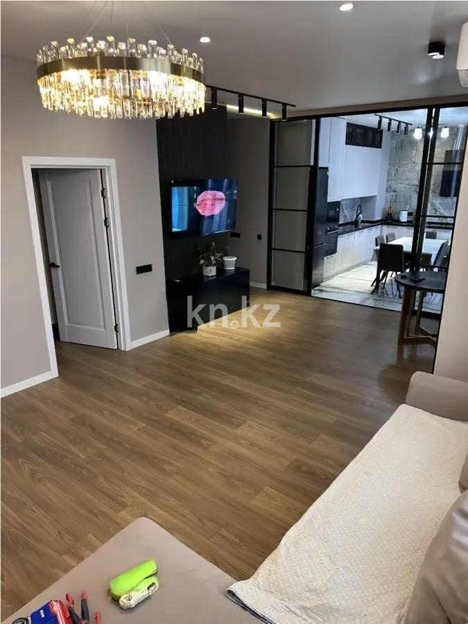 Продажа 4-комнатной квартиры, 134 м² в Астане