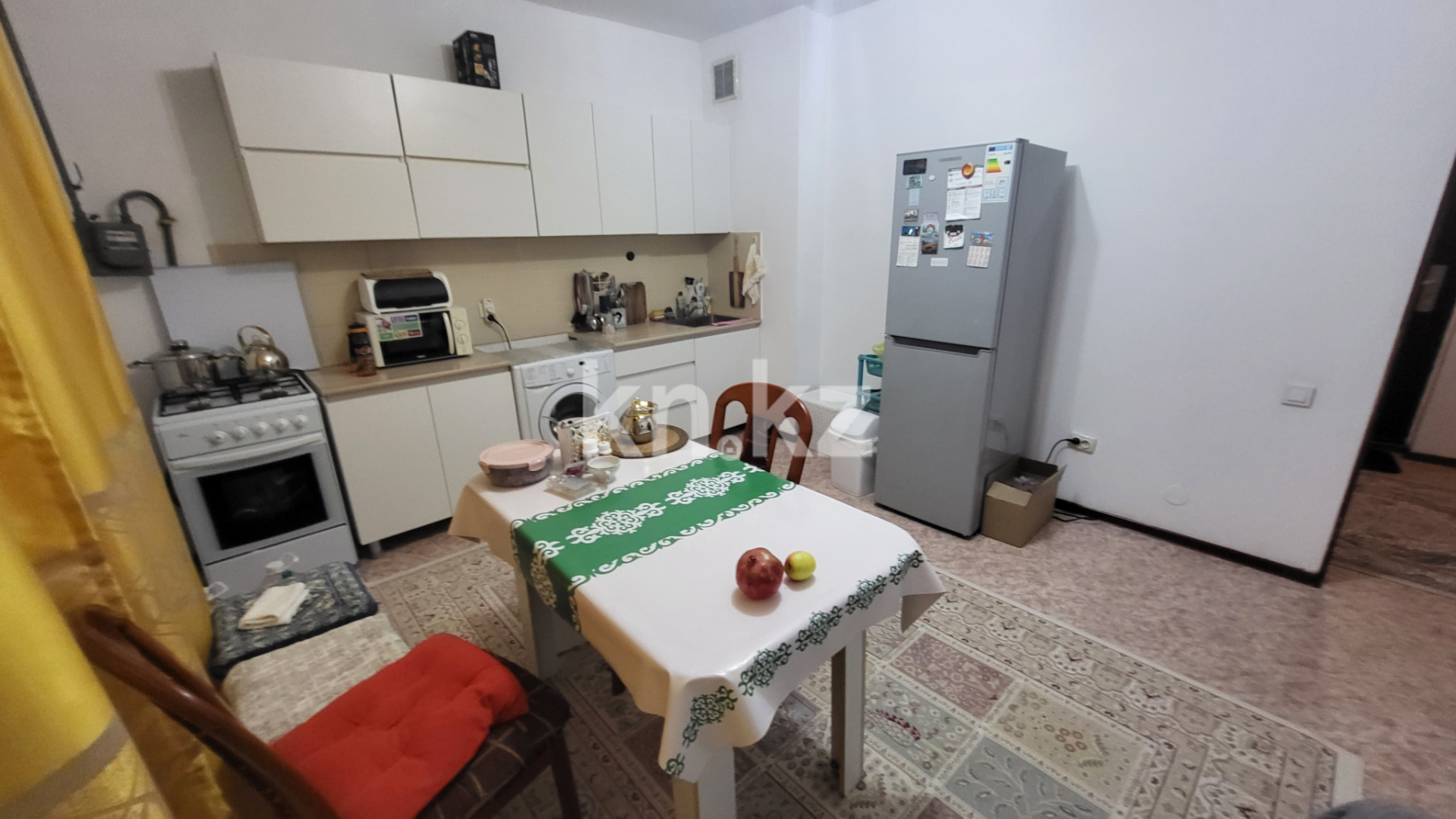 Аренда 1-комнатной квартиры, 51 м², мкр-н Акбулак, дом  5 в Алматы - фото 8