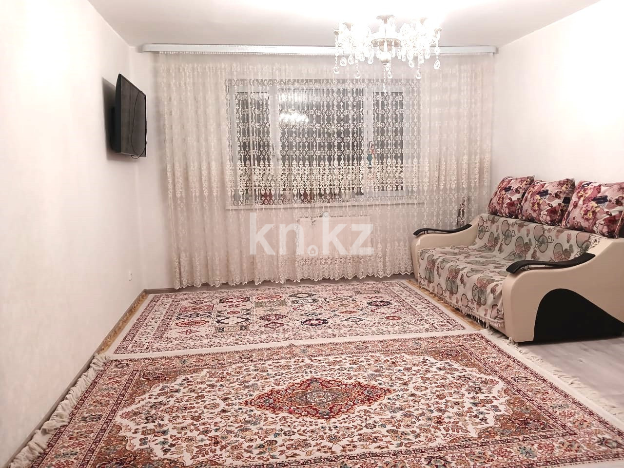 Продажа 2-комнатной квартиры, 69 м², ул. Момышулы в Караганде