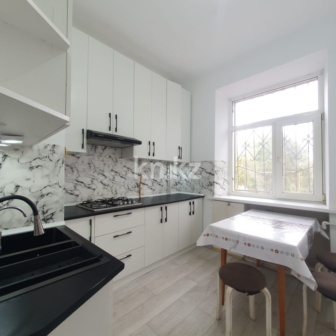 Продажа 4-комнатной квартиры, 81.1 м², ул. Айтеке би в Актобе - фото 2