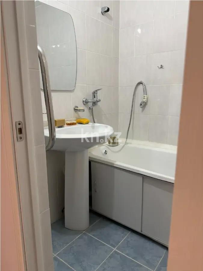 Продажа 2-комнатной квартиры, 52.8 м² в Астане - фото 4