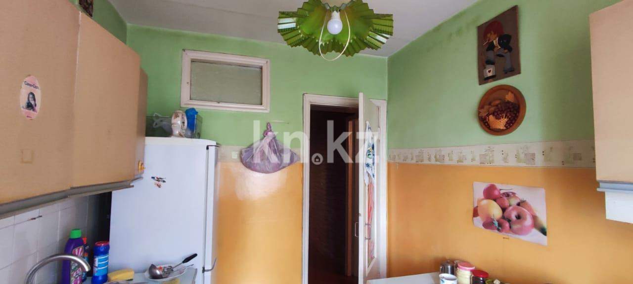 Продажа 3-комнатной квартиры, 61 м², ул. Ержанова, дом  17 в Караганде - фото 2
