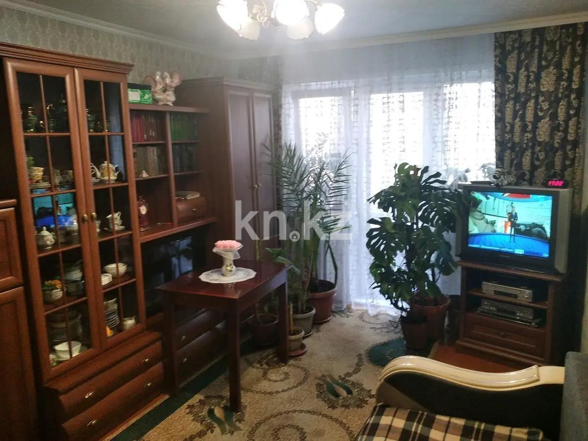 Продажа 3-комнатной квартиры, 57 м², мкр-н 12, дом  24 в Караганде