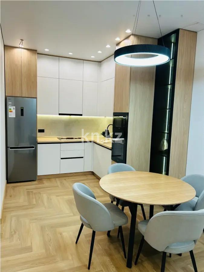 Продажа 2-комнатной квартиры, 55 м², пр. Абая, дом  118 в Алматы - фото 3