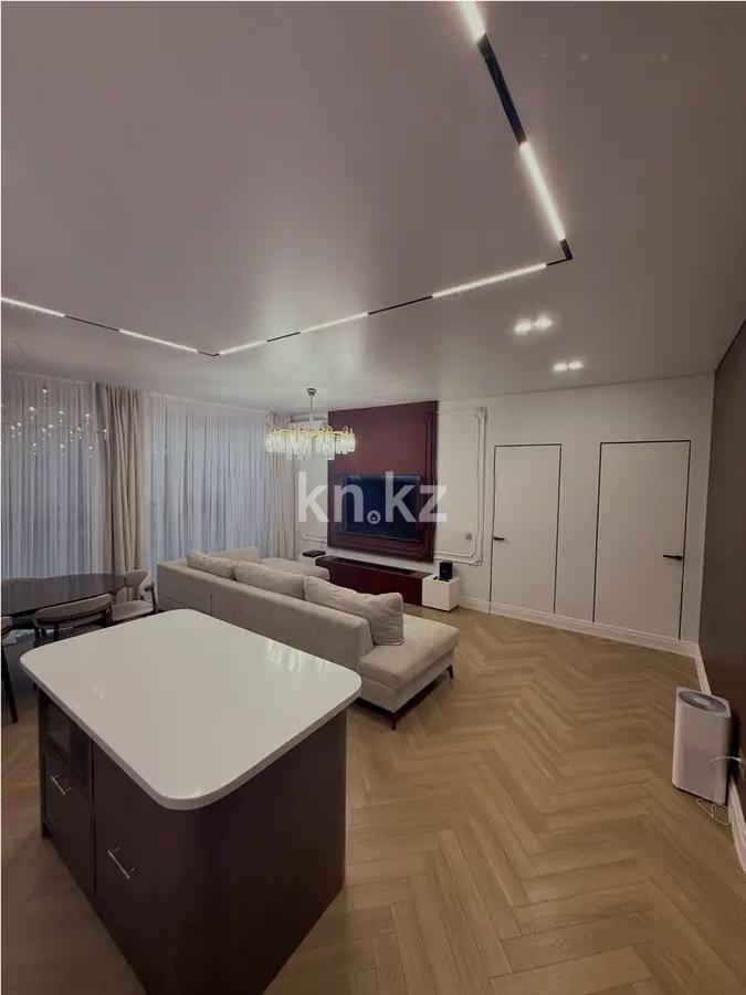 Продажа 4-комнатной квартиры, 110 м² в Алматы