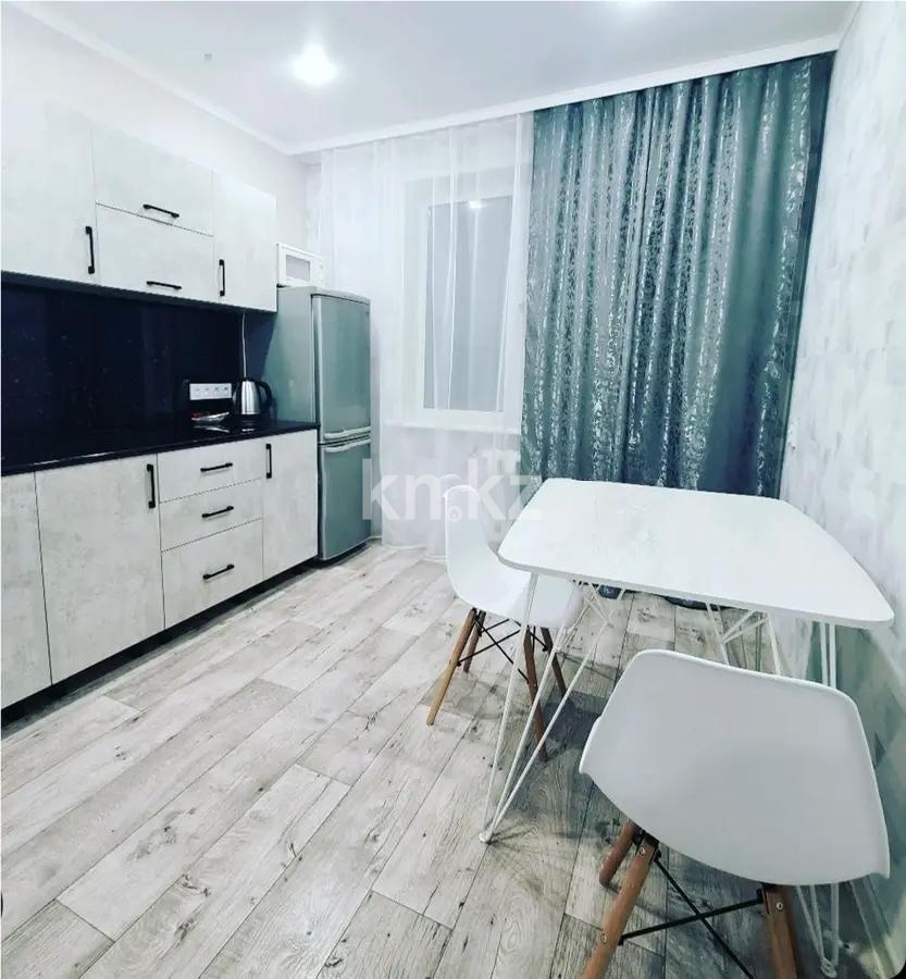 Продажа 1-комнатной квартиры, 41 м², мкр. Степной-4, дом  25 в Караганде - фото 2