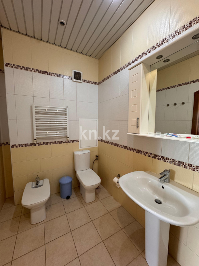 Продажа 6-комнатной квартиры, 383 м², Иманбаева, дом  12/1 в Астане - фото 38