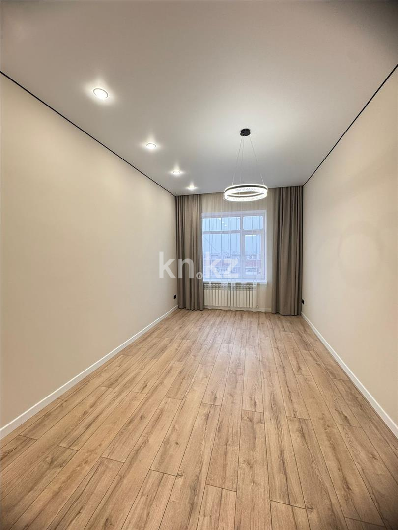 Продажа 3-комнатной квартиры, 70 м², ул. Муканова в Караганде - фото 7